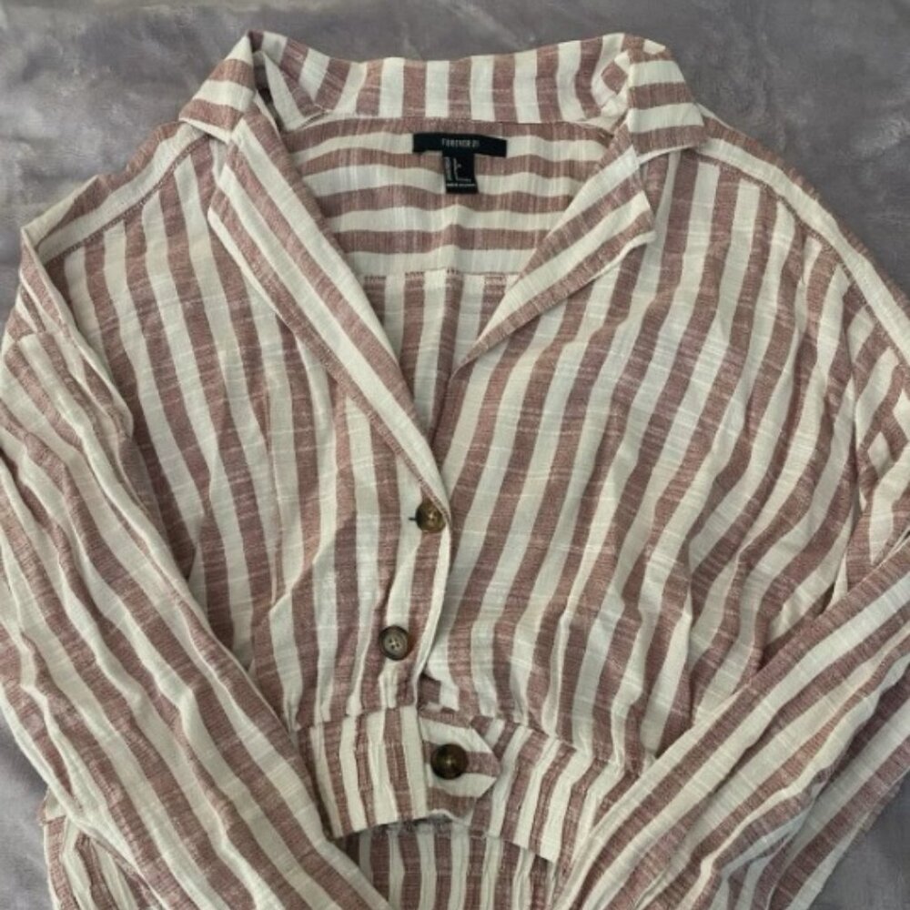Striped Cropped Shirt/jacket Forever 21 Size LARGE